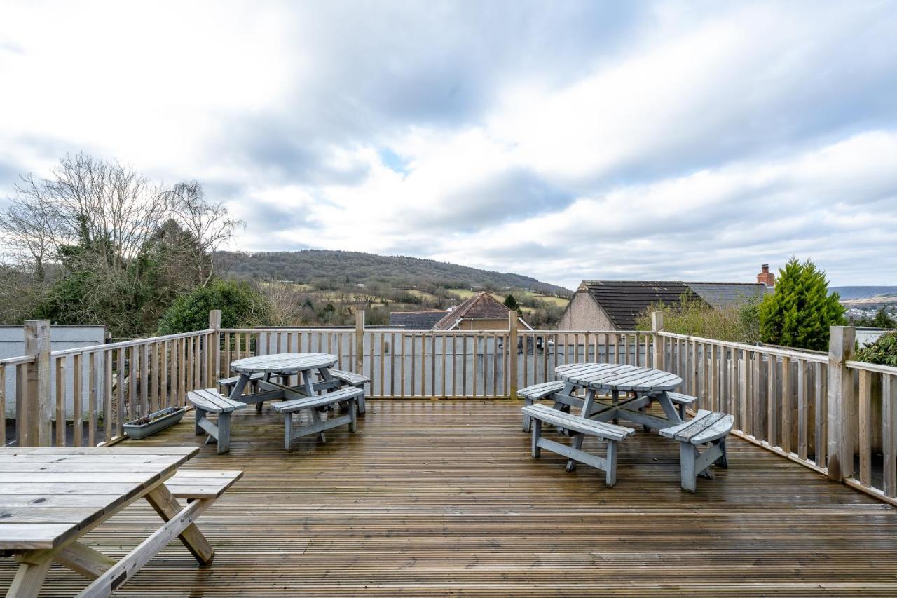 The New Lodge Pontardawe Екстериор снимка